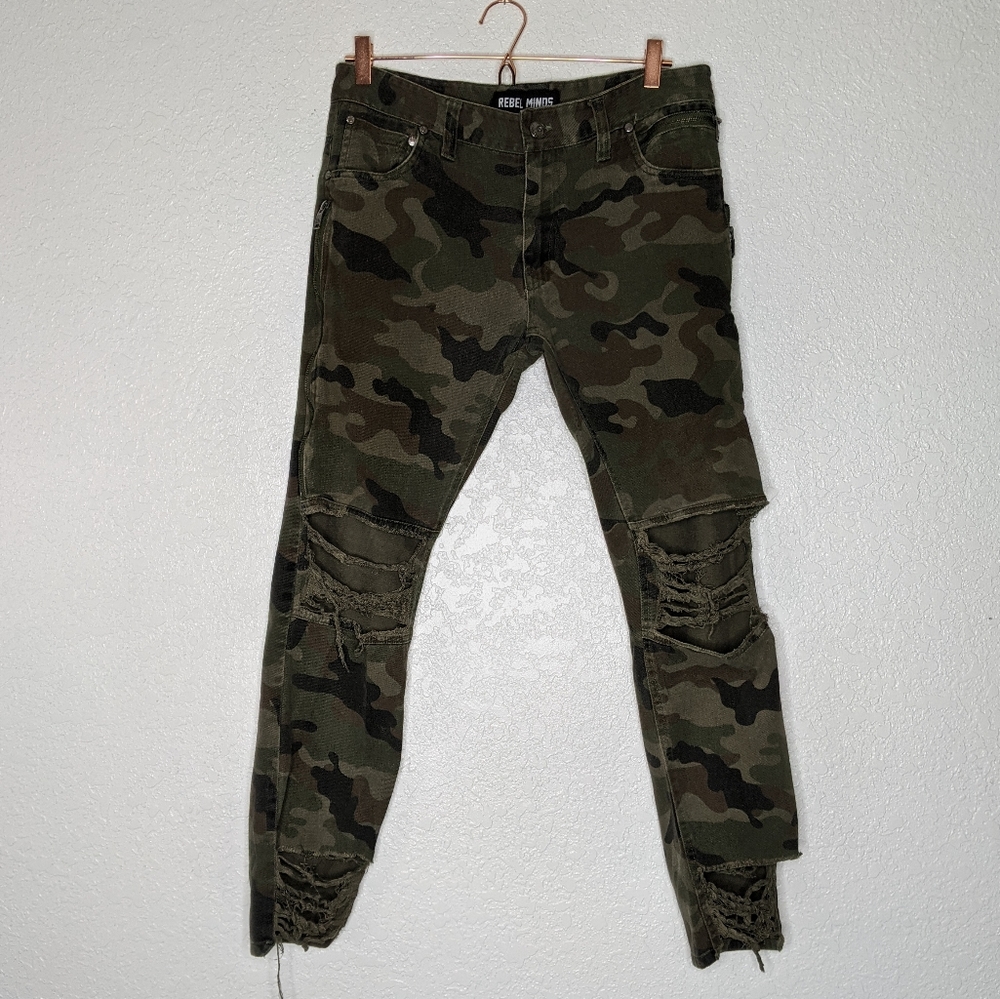 Rebel minds camo distressed jeans size 34 (q)